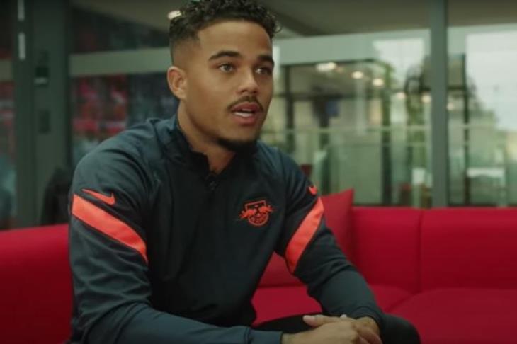  الهولندي جوستين كلويفرت